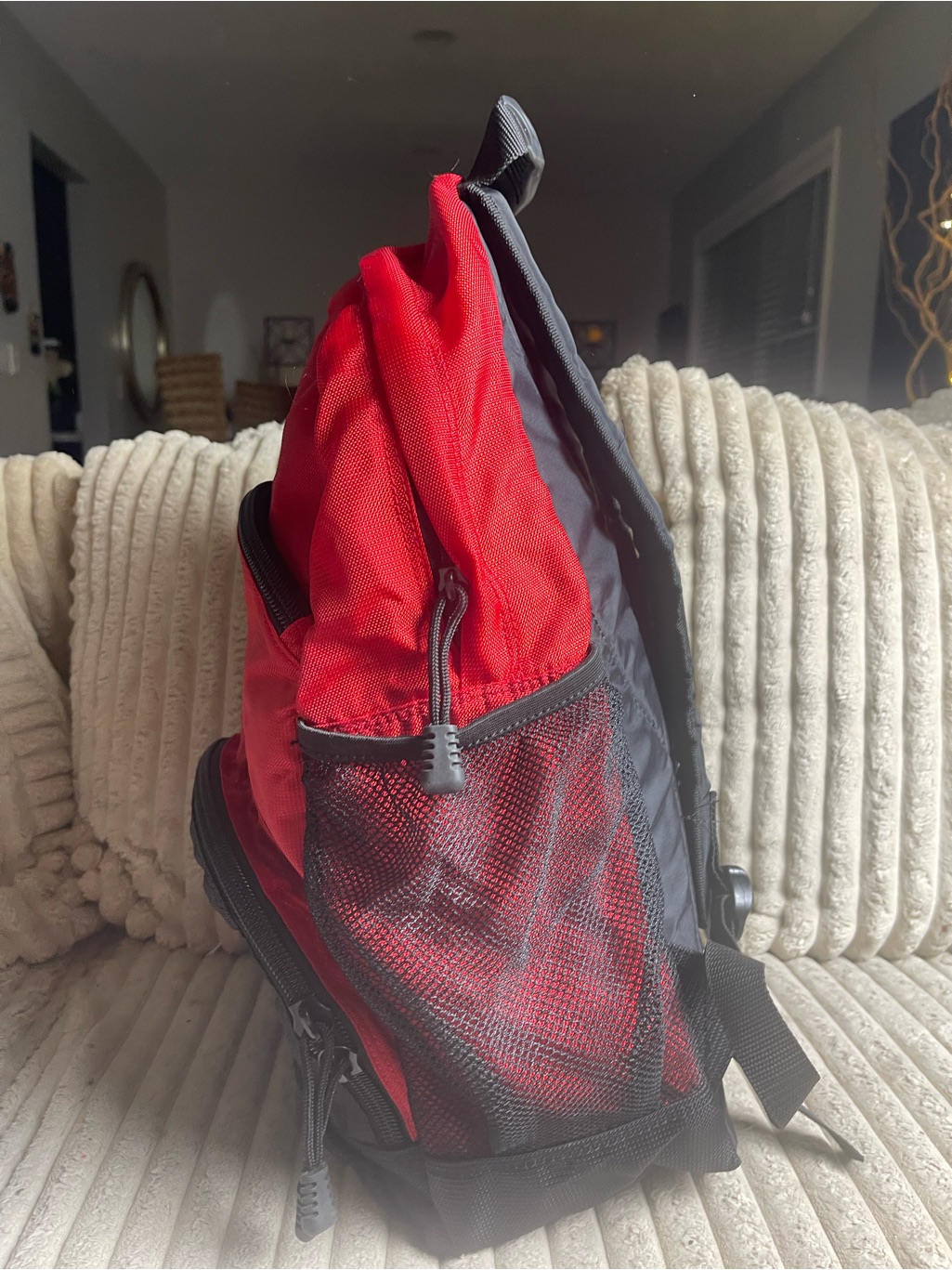 Tough Traveler Red Black Backpack Multi Pocket Travel School Hiking Daypack — image 4 of 8